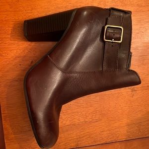Dark brown leather chunky heel Liz Claiborne ankle booties with gold buckle